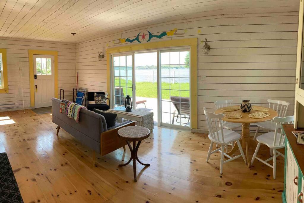 Sea Cliff Cottage Edwardsville Exterior foto